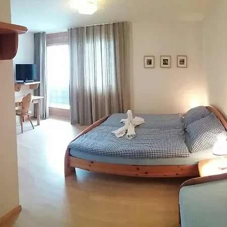 Hotel Plattas