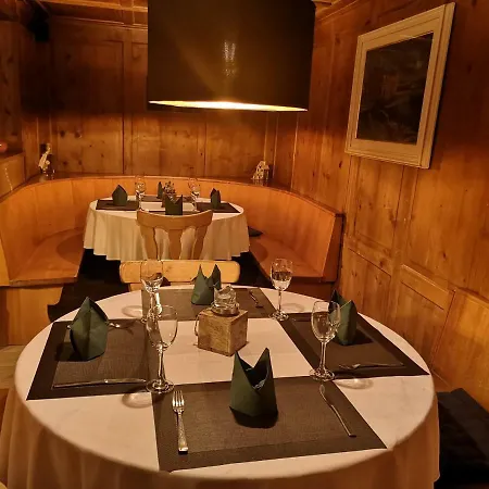 Plattas Hotel 3*